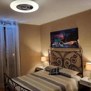 Rufhouse Bed & Breakfast